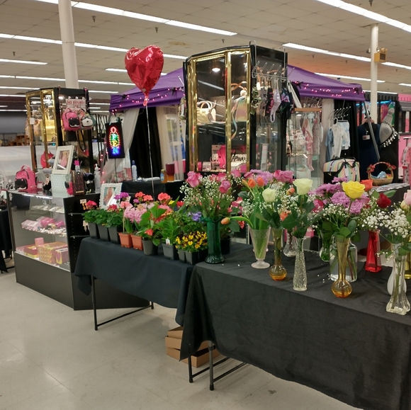 Meet Debbie and my grandsons and new granddaughter - Picture 5 of 5